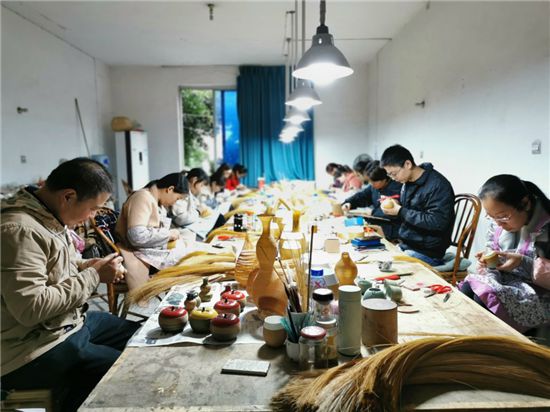下载 (27).jpg